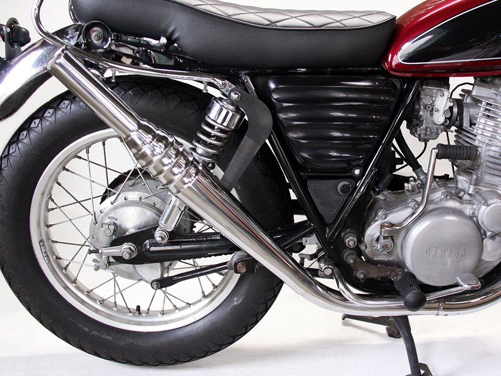 SR400 アップトランペットマフラー　(バッフル入り) Amazon | MOTOR ROCK SR400/500用 FLAKES トランペットマフラー